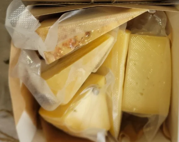 Сырное ассорти №1, 900−1000 гр.